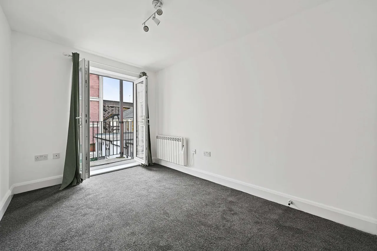 Crendon Street, High Wycombe, HP13, photo 7