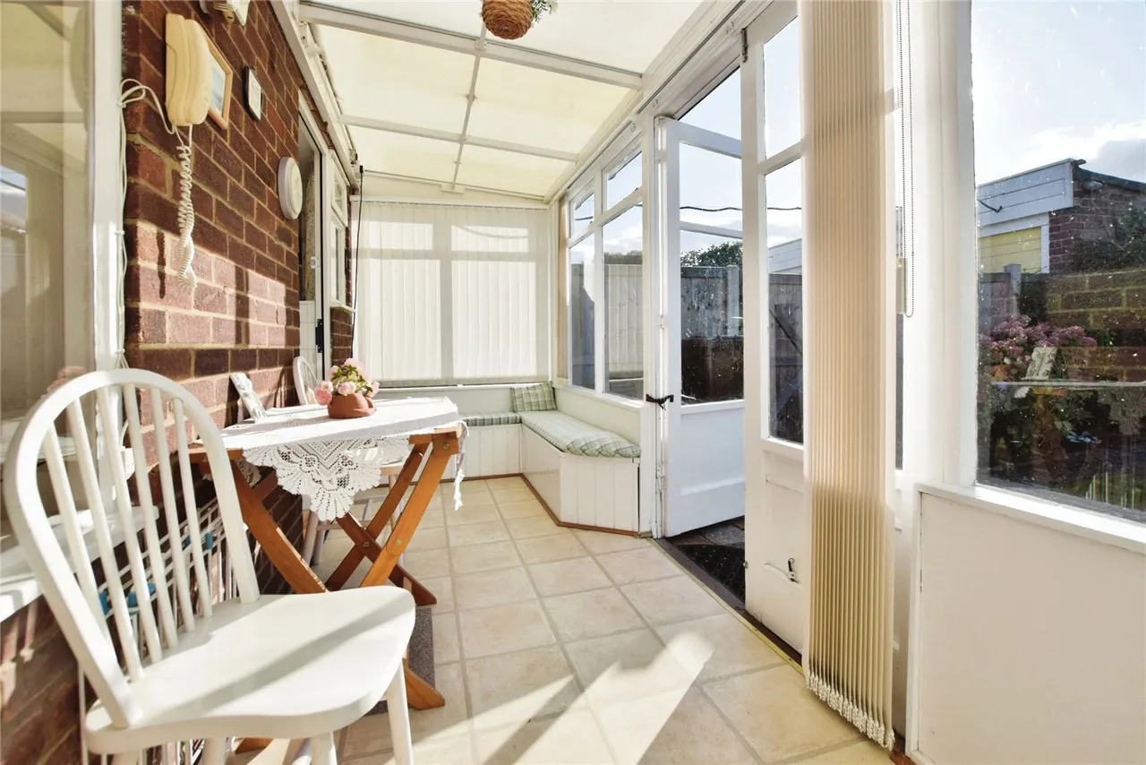 Rose Avenue, Stanway, CO3, photo 7
