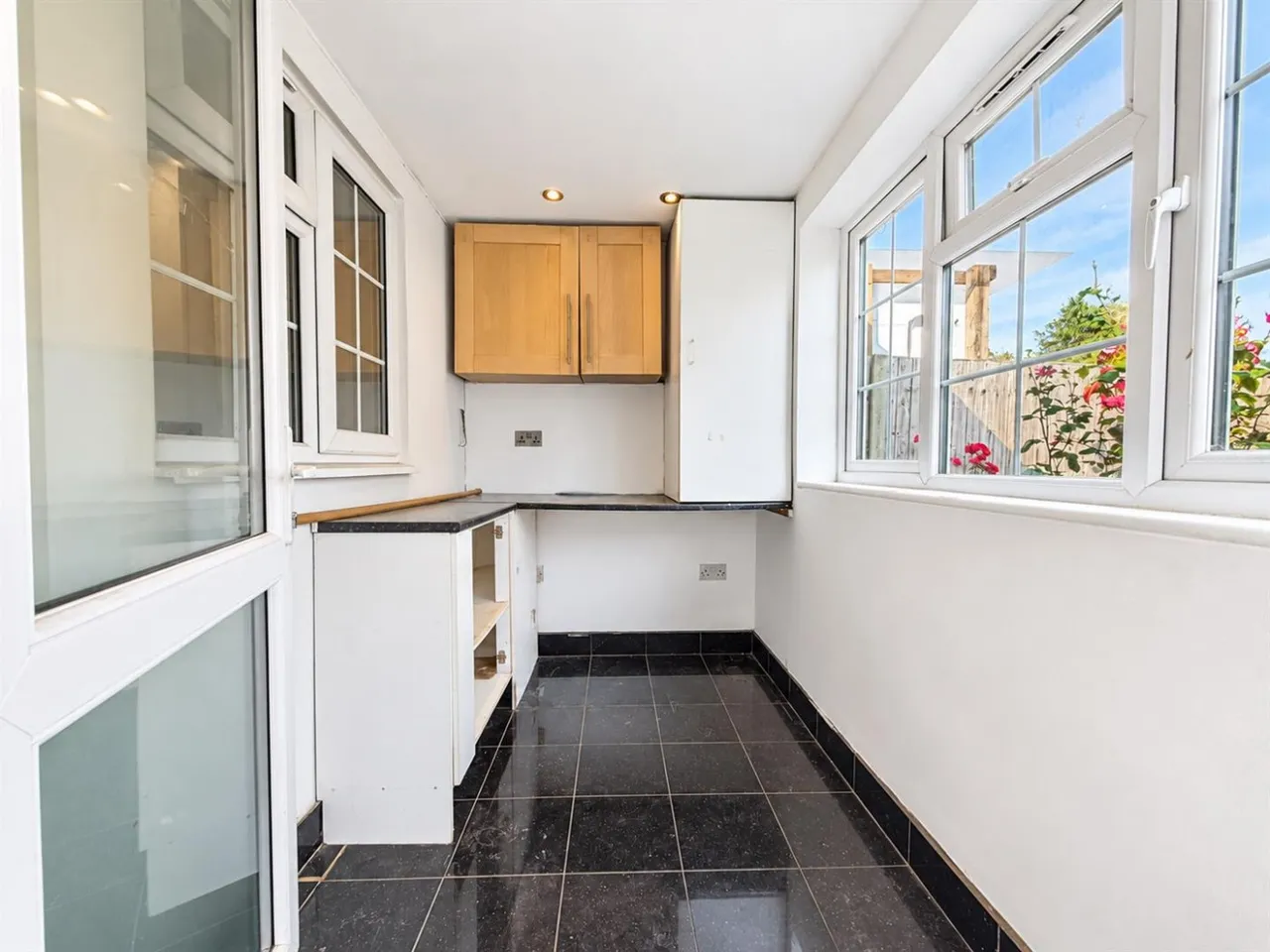 Terraced For SaleMartindale Road, Hounslow, TW4, photo 9