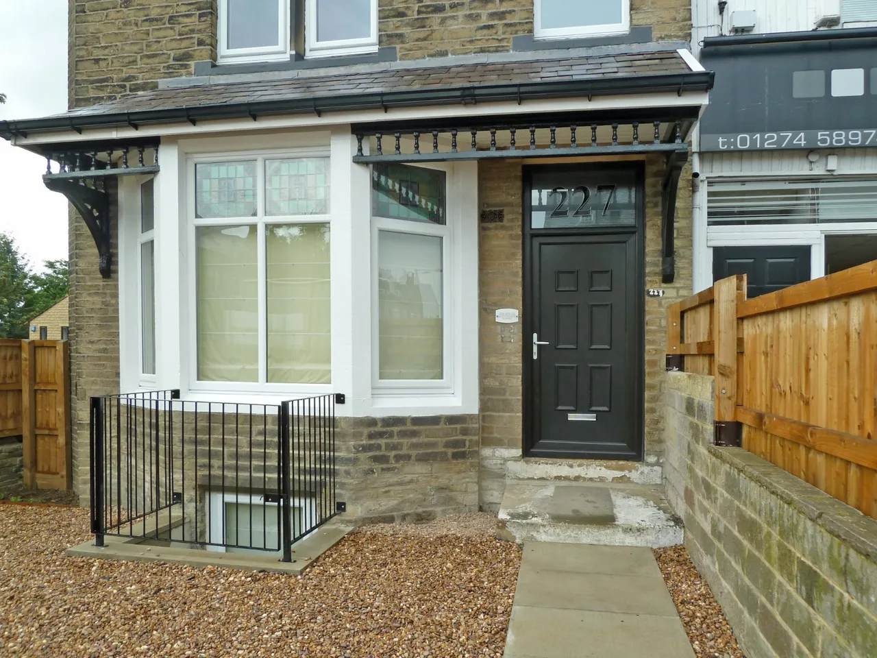 5 bed house for sale — Bingley Road, West Yorkshire, Saltaire, BD18
