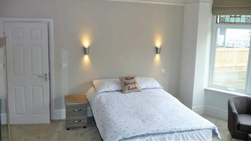 Bingley Road, West Yorkshire, Saltaire, BD18, photo 7