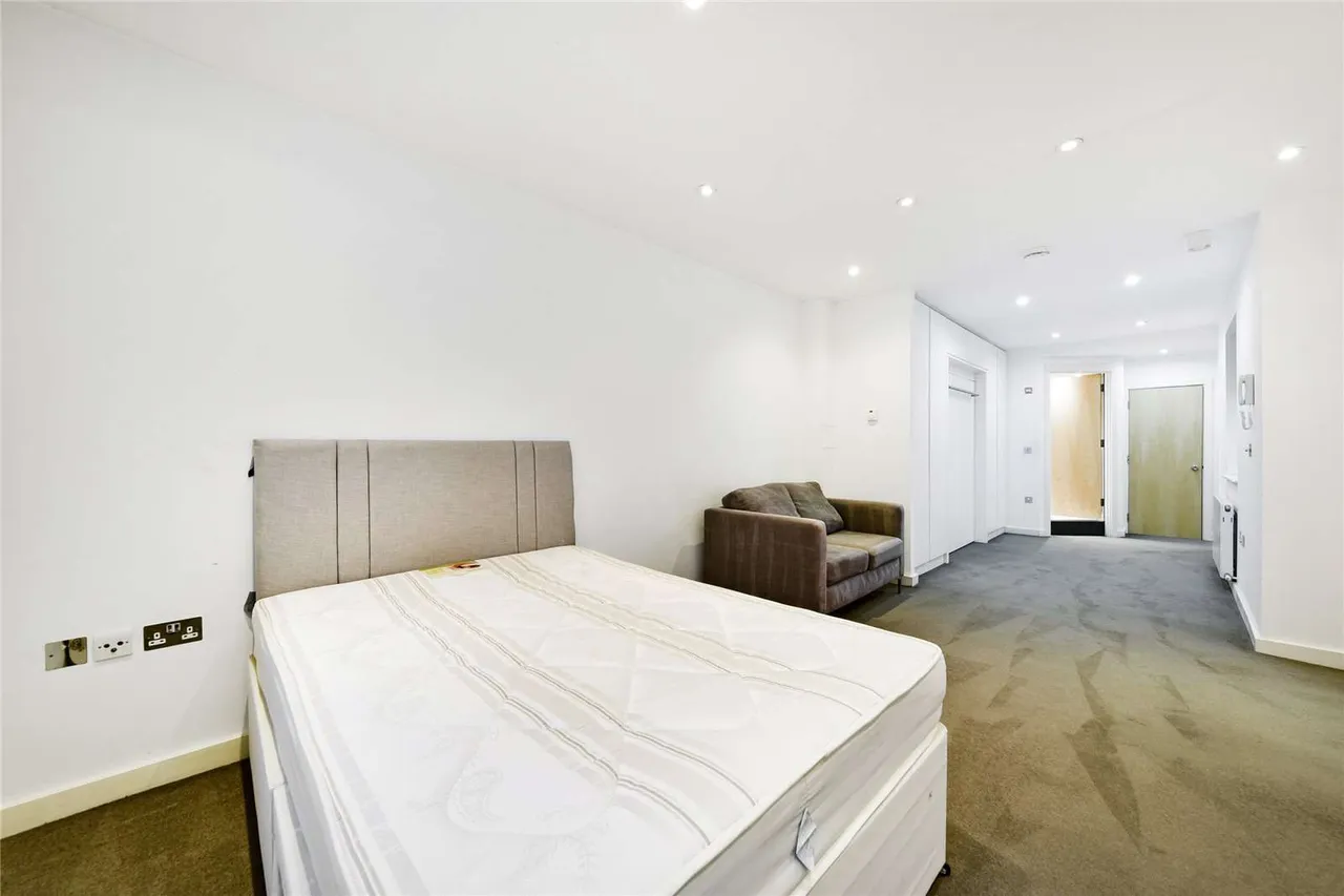 flat to rent, Old Brompton Road, South Kensington, SW7