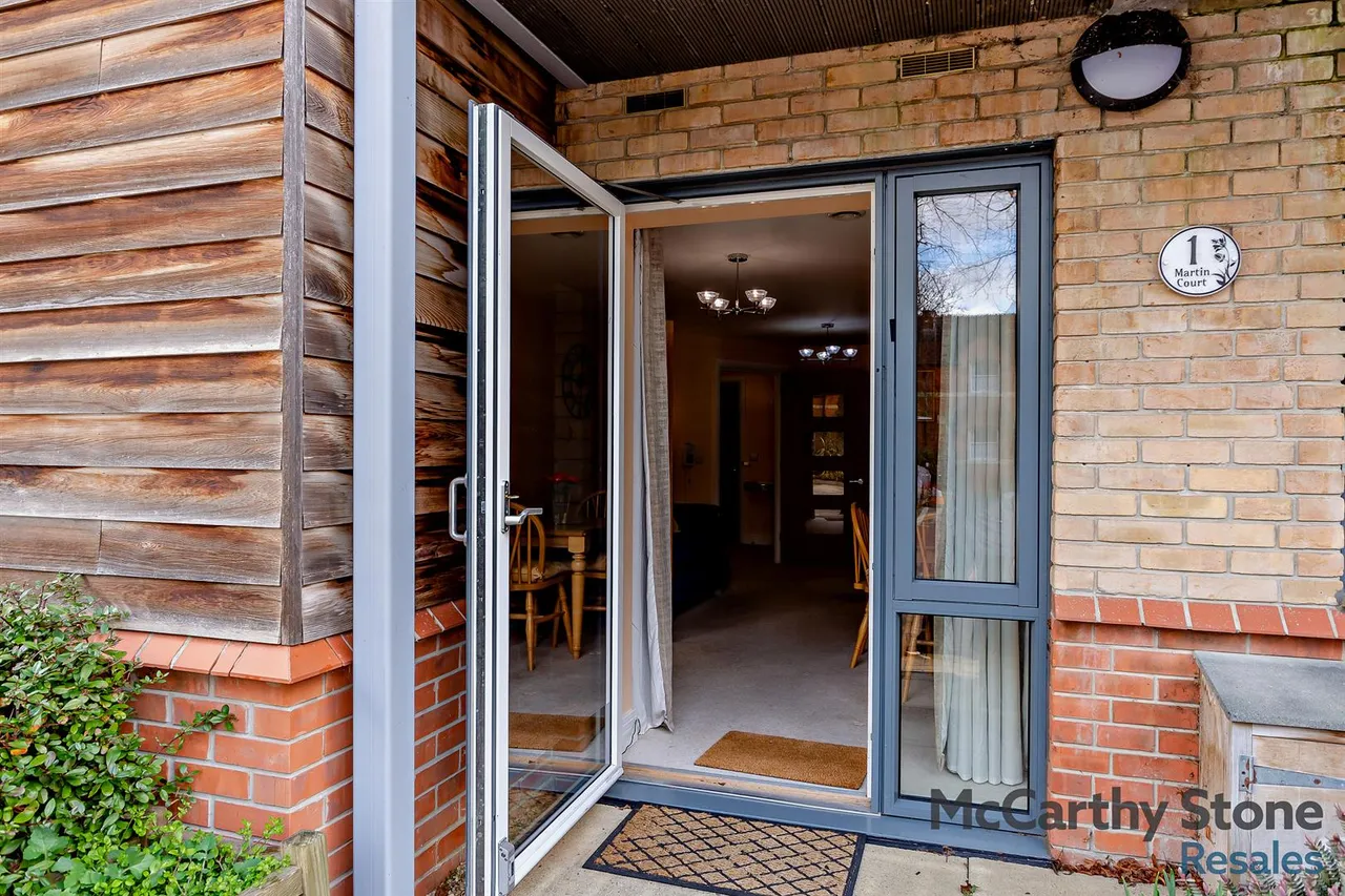 1 bed flat for sale, St. Catherines Road, Grantham, NG31