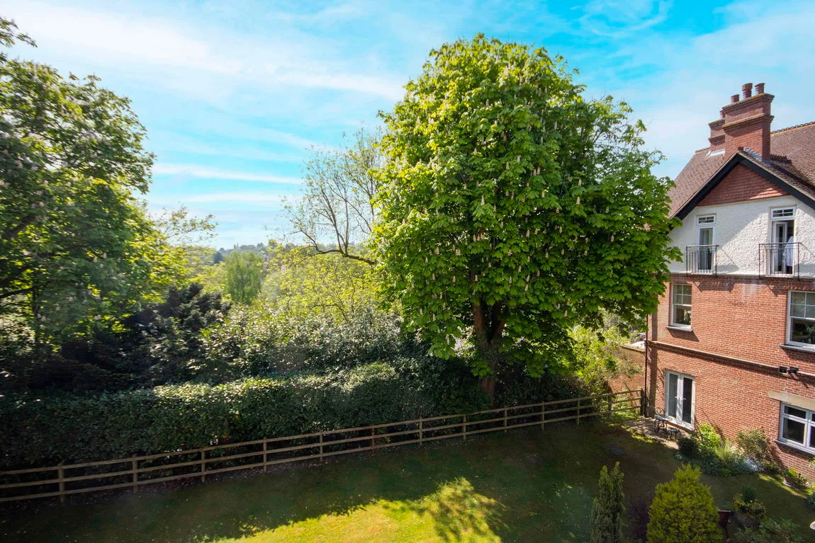 Betjeman Gardens, Chorleywood, WD3, photo 3