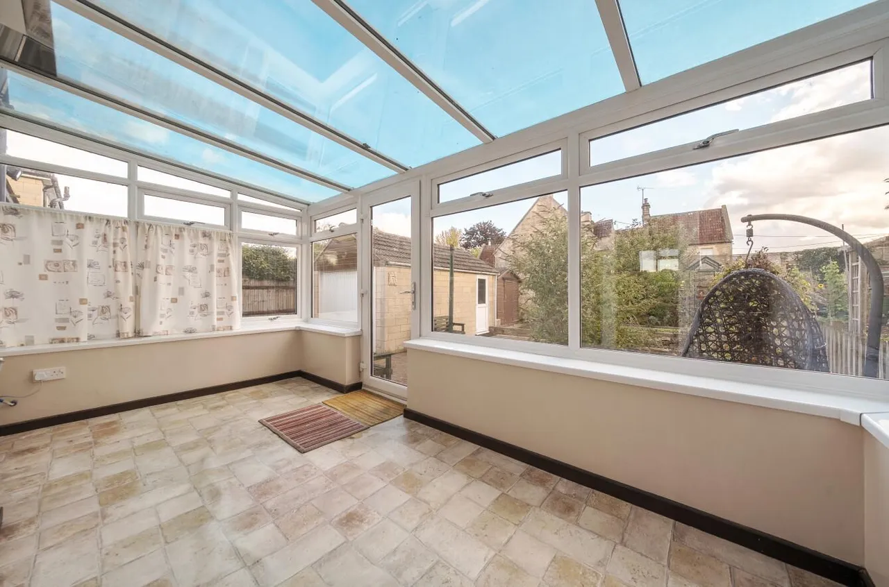 Moor Barton, Neston, SN13, photo 4