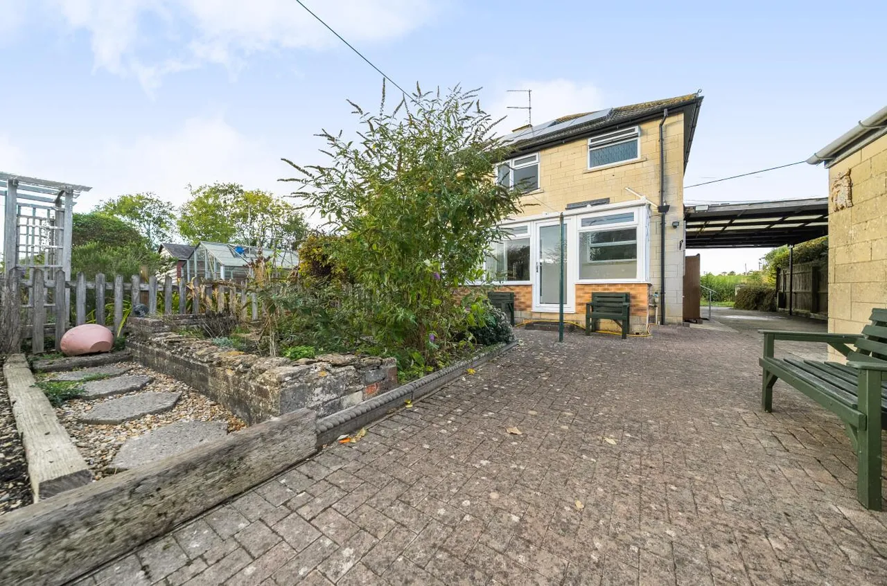 Moor Barton, Neston, SN13, photo 20