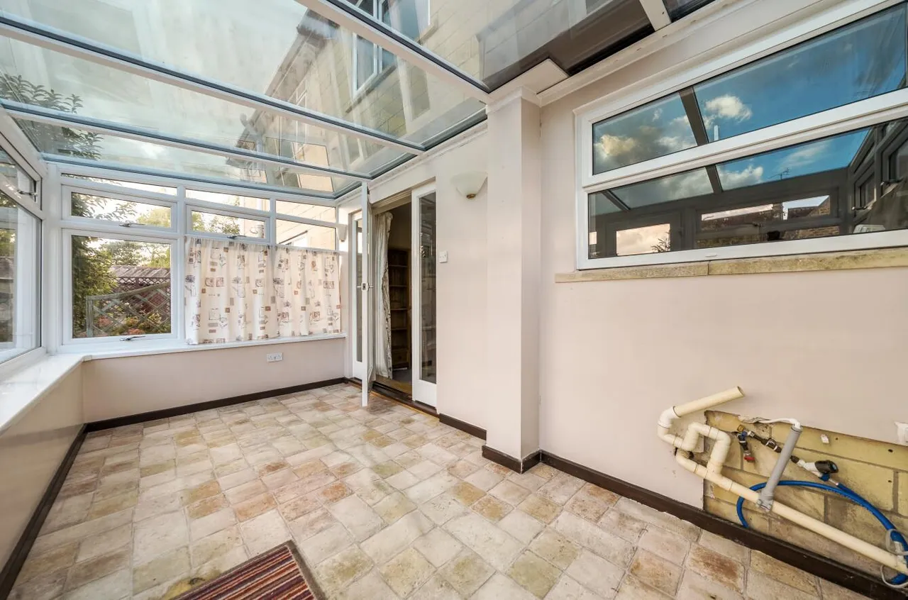 Moor Barton, Neston, SN13, photo 9