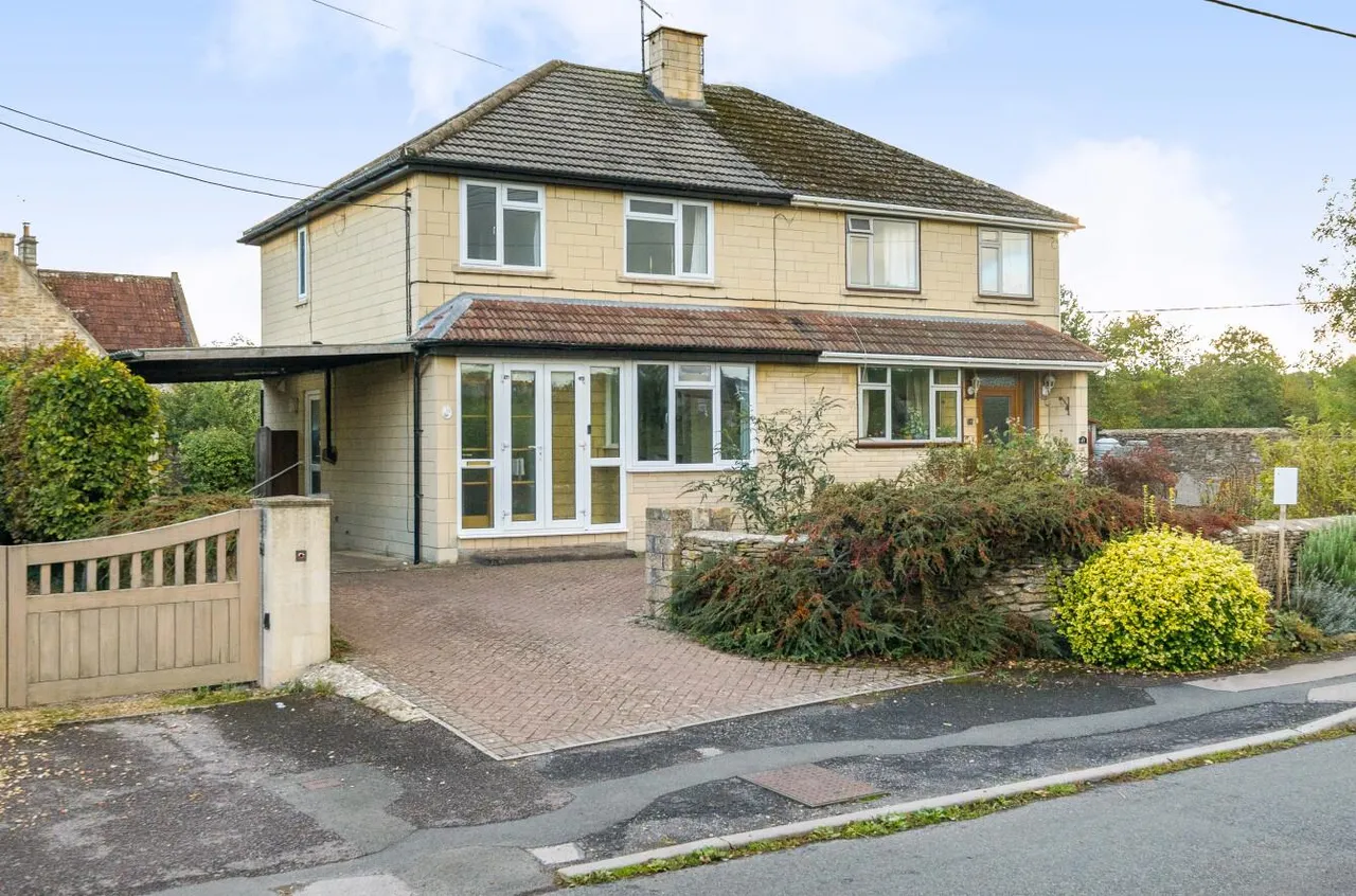 Moor Barton, Neston, SN13, photo 5