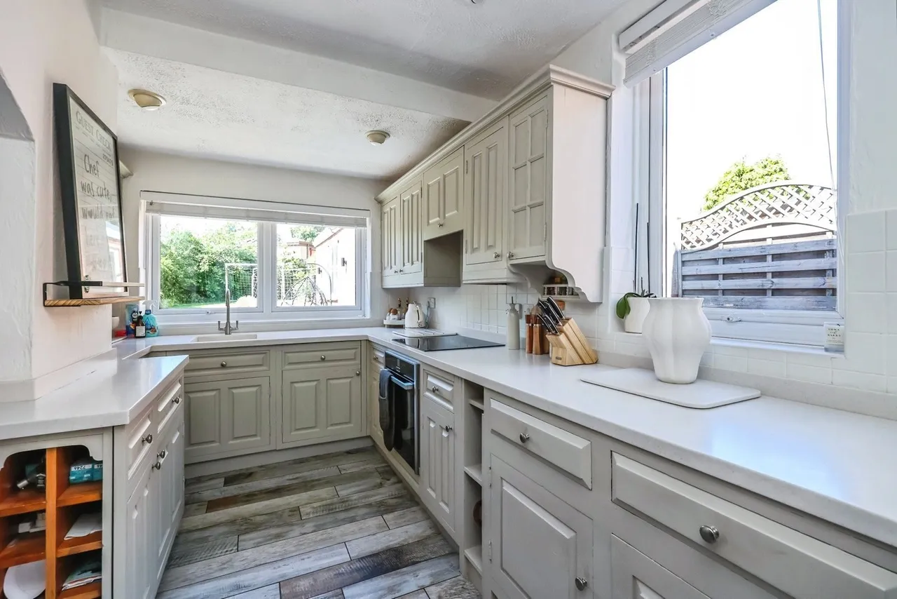 Nottingham Road, Hucknall, Nottingham, Nottinghamshire, NG15, photo 6