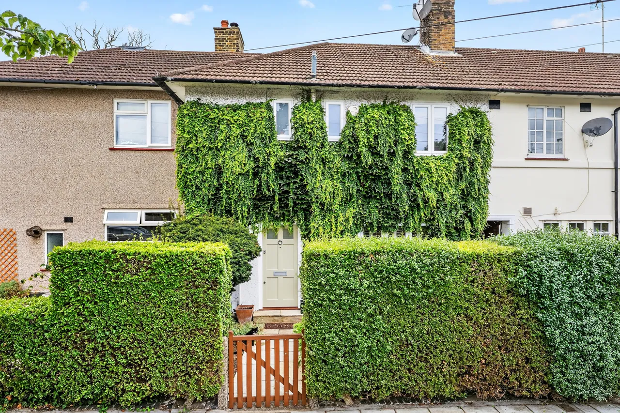 3 bed house for sale, Huntingfield Road, Putney, SW15