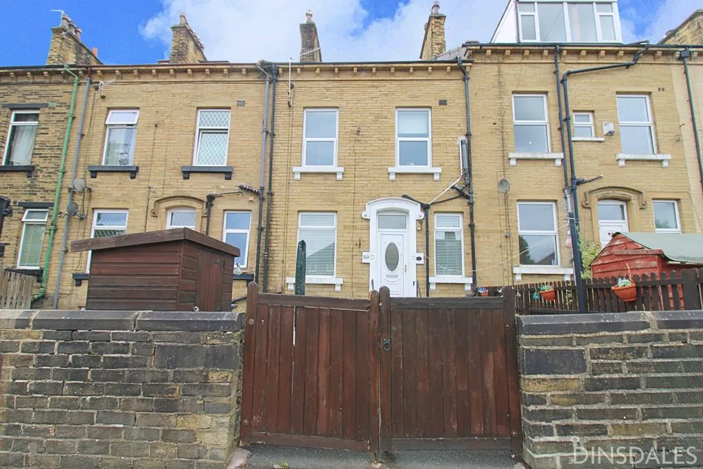 3 bed property to rent — Olive Grove, Bradford BD8 0LG