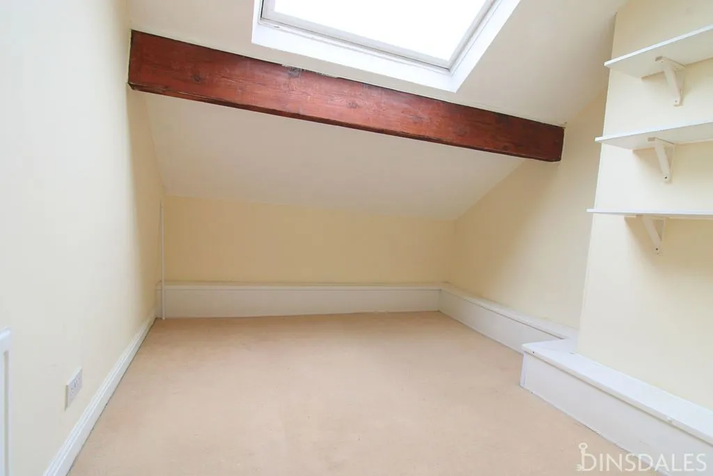 Olive Grove, Bradford BD8 0LG, photo 8