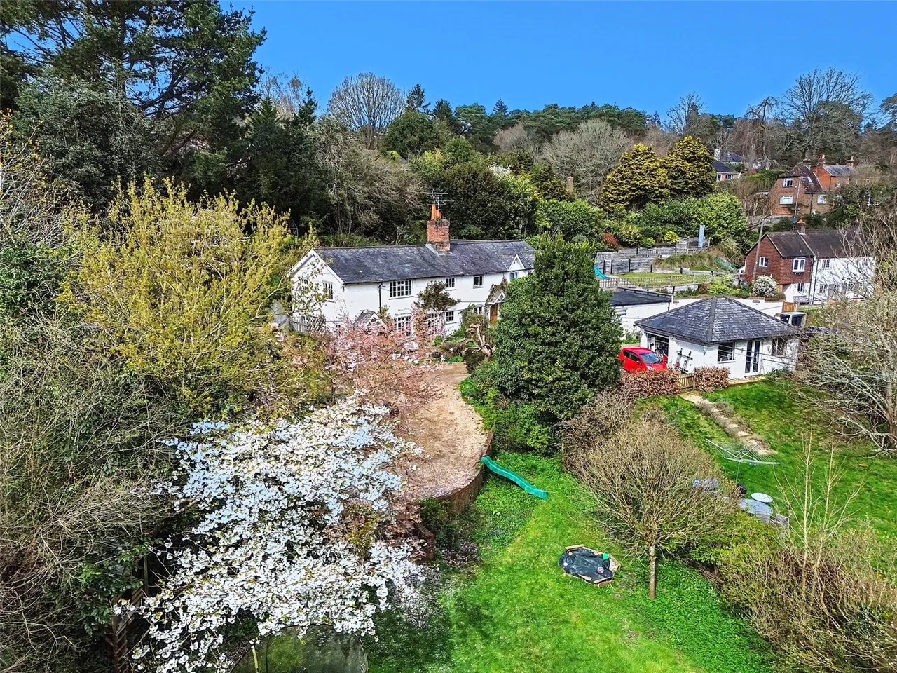 Vicarage Hill, Lower Bourne, GU10, photo 11