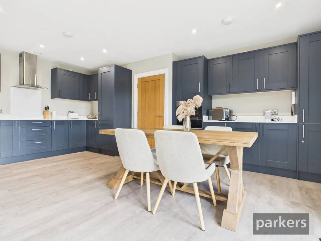 Windrush Heights, Windrush, OX18, photo 5