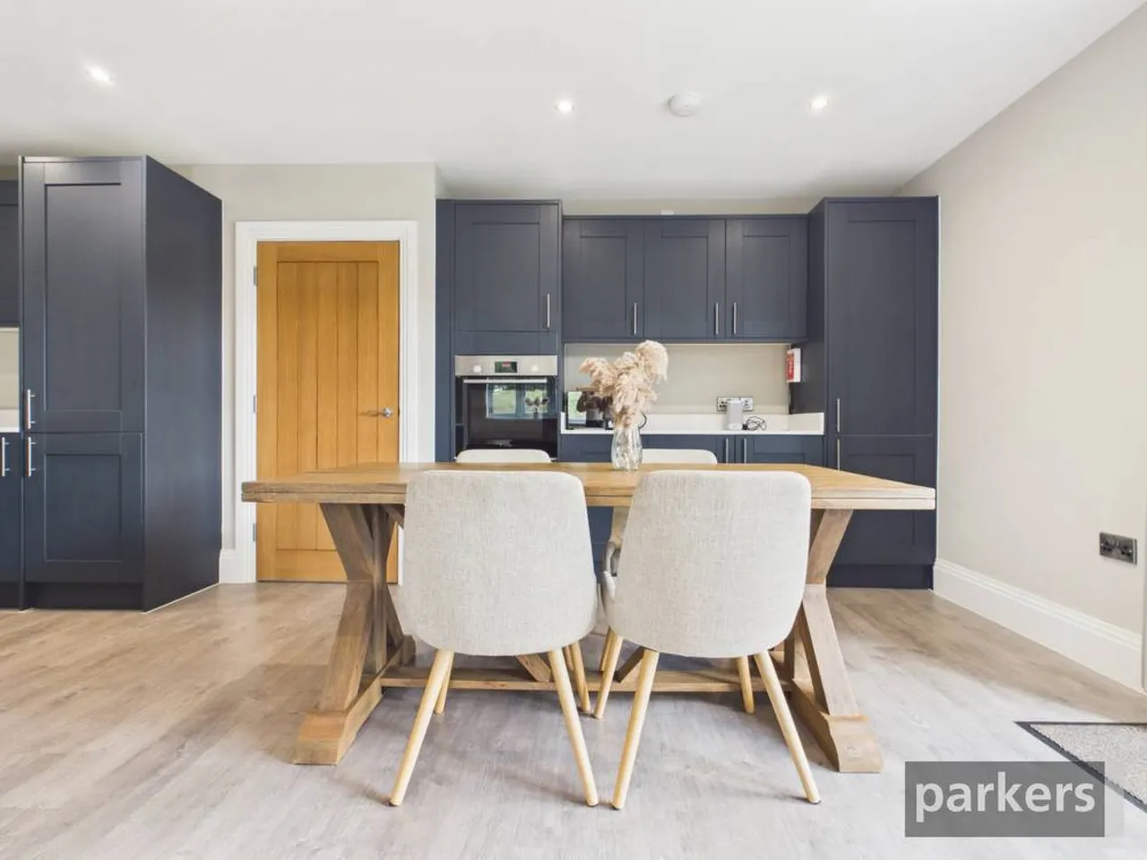 Windrush Heights, Windrush, OX18, photo 4