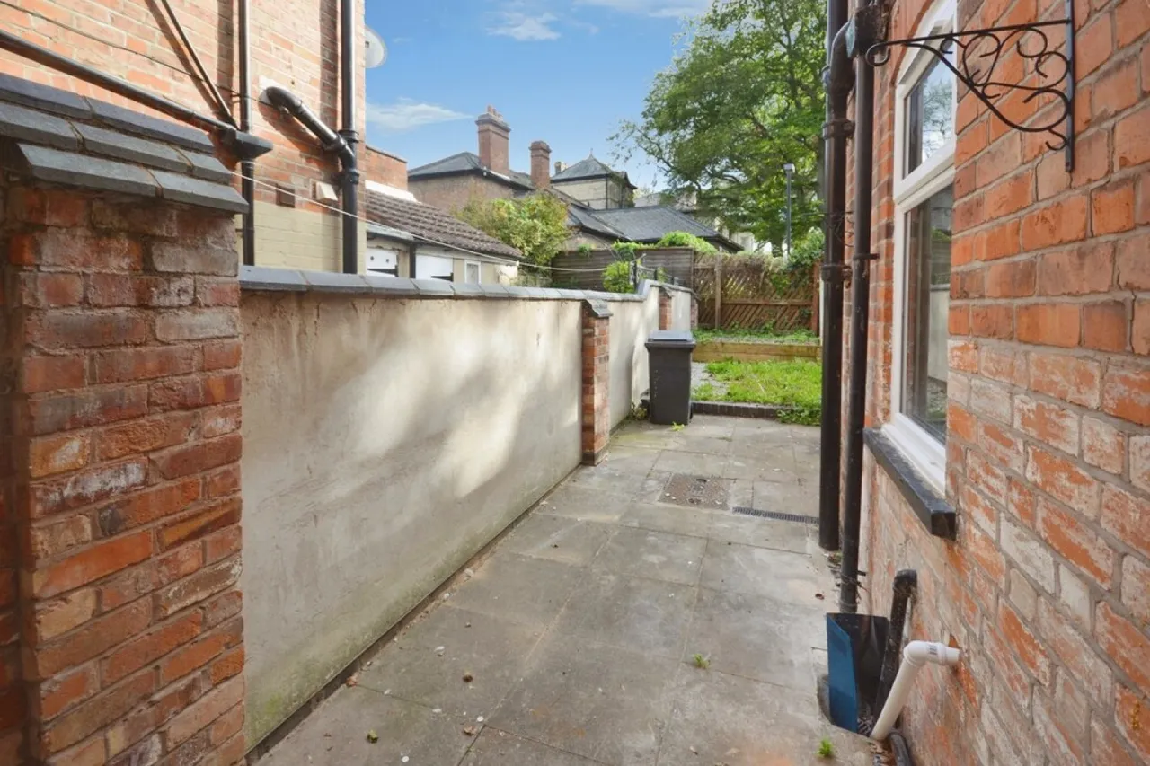 Haddenham Road, Leicester, photo 10