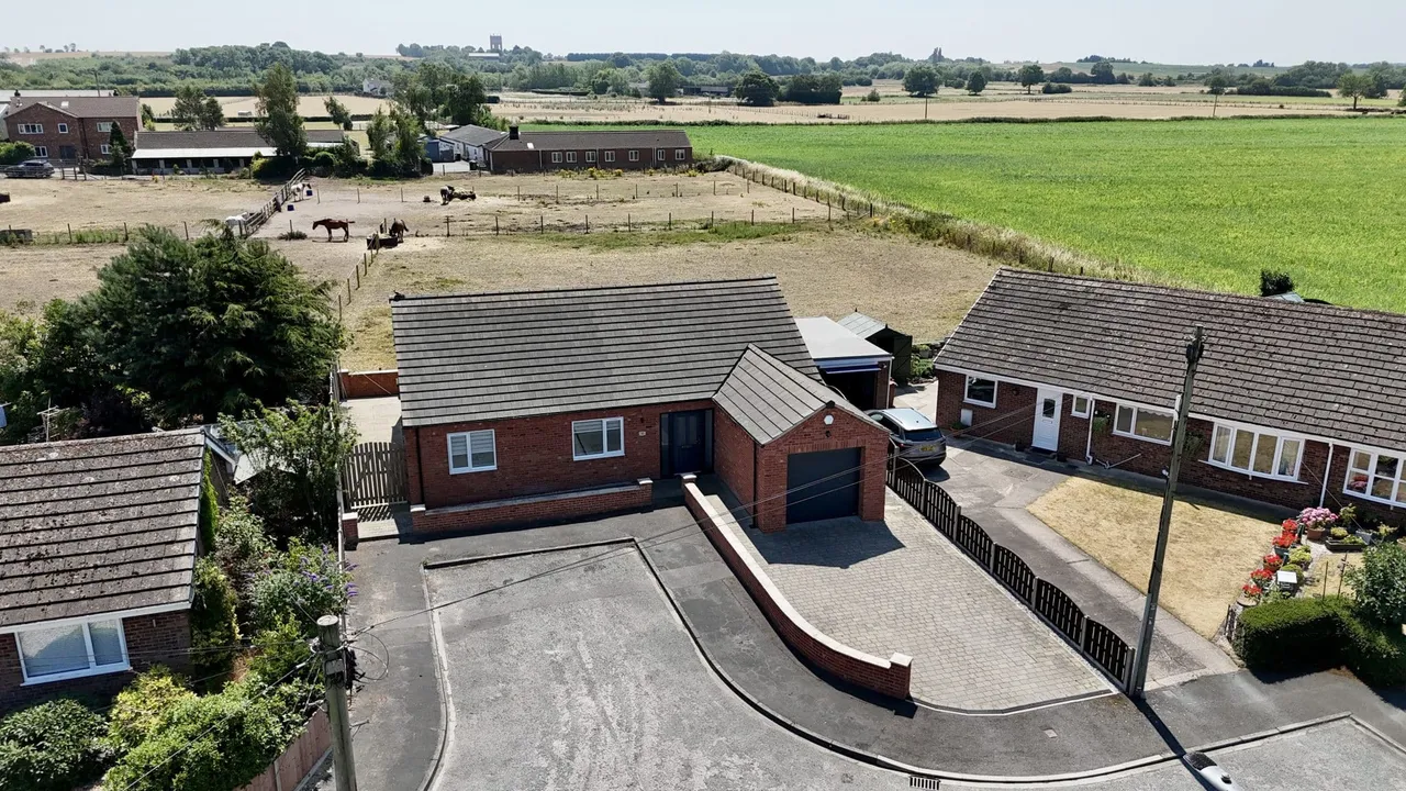 Southfield Close, Belton, DN9, photo 15