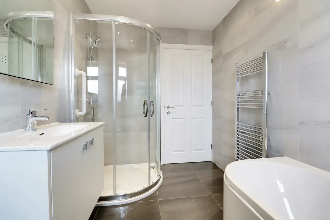 Southfield Close, Belton, DN9, photo 10