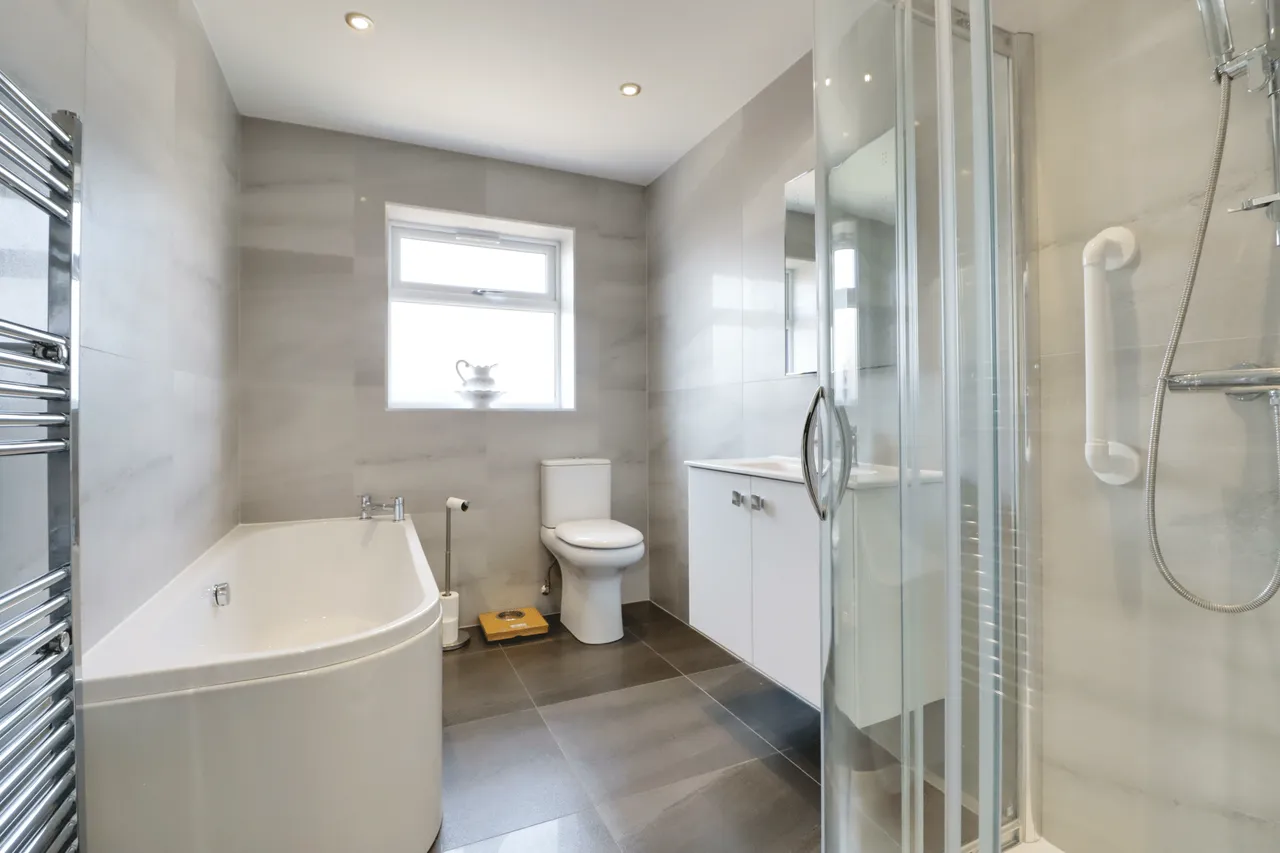Southfield Close, Belton, DN9, photo 9