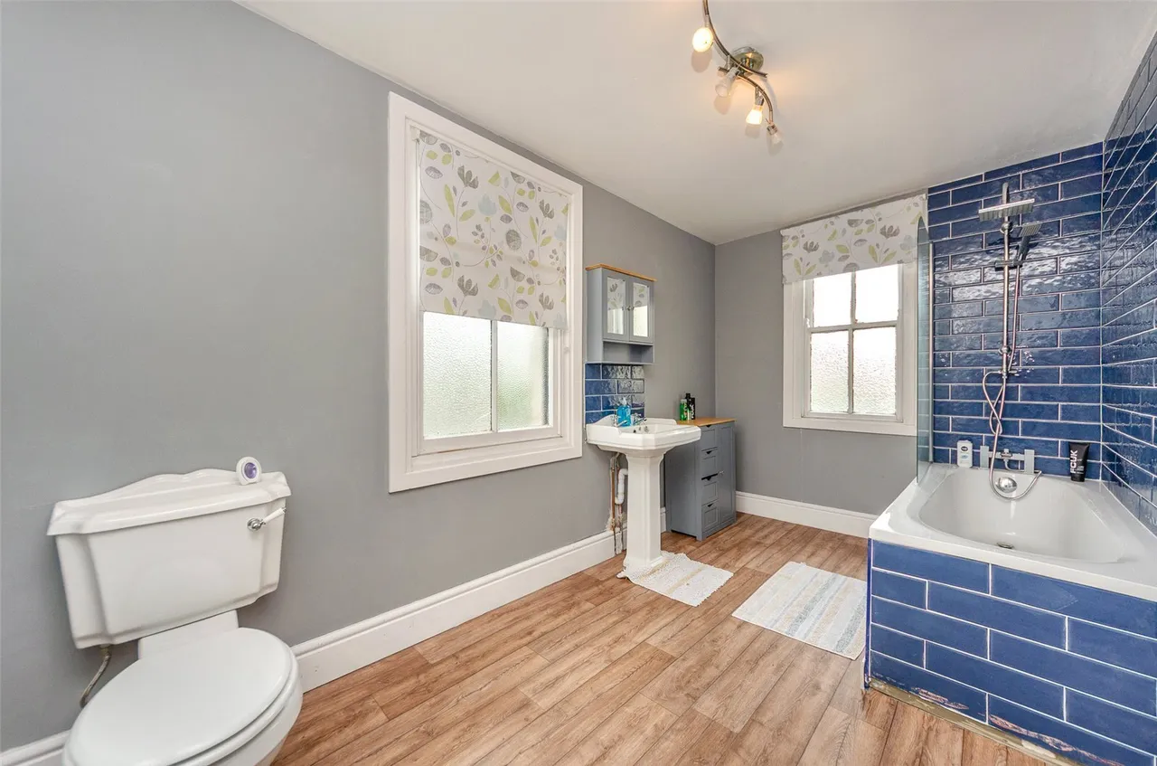 South Road, Caernarfon, LL55, photo 10