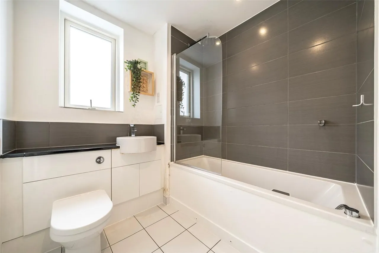Monson Road, London, SE14, photo 8
