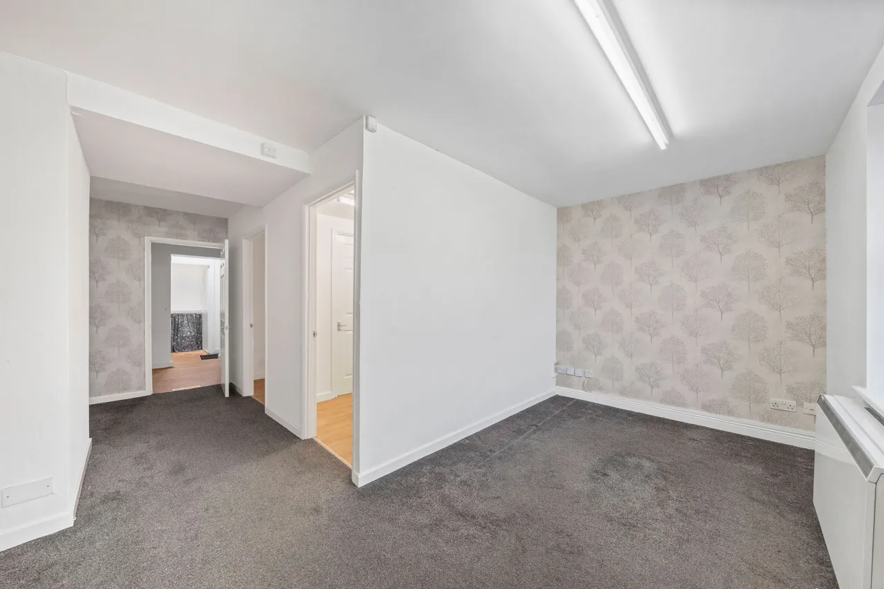 Leigh Road, 71 Leigh Road, Leigh, Leigh, WN7 1QZ, photo 2