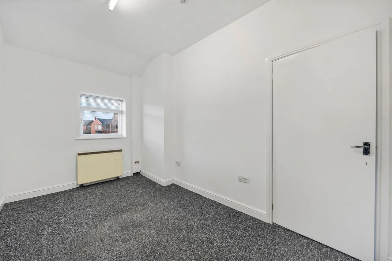 Leigh Road, 71 Leigh Road, Leigh, Leigh, WN7 1QZ, photo 11