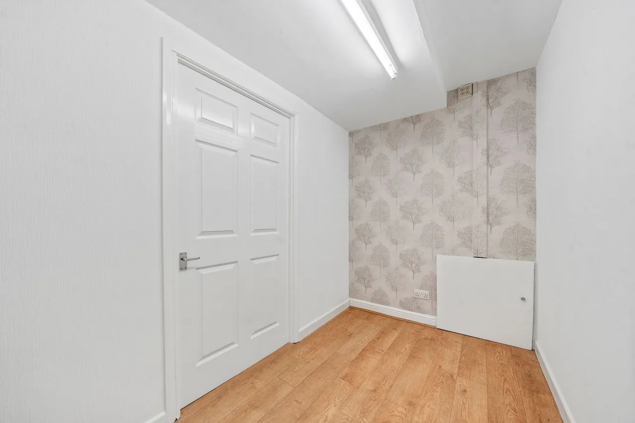 Leigh Road, 71 Leigh Road, Leigh, Leigh, WN7 1QZ, photo 5