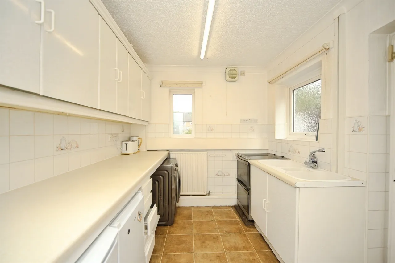Moordown Avenue, Solihull, B92, photo 8