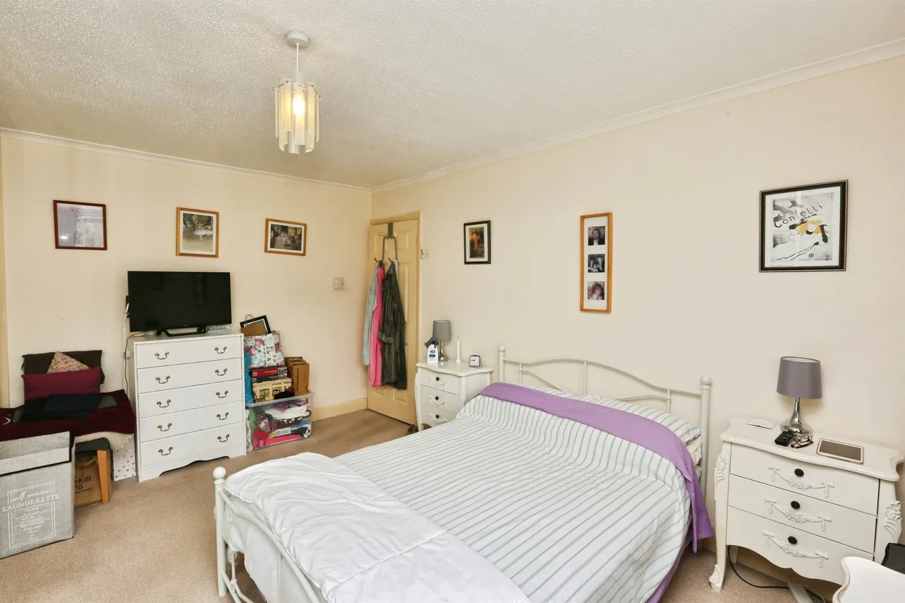 Redlands Lane, Fareham, PO14, photo 13