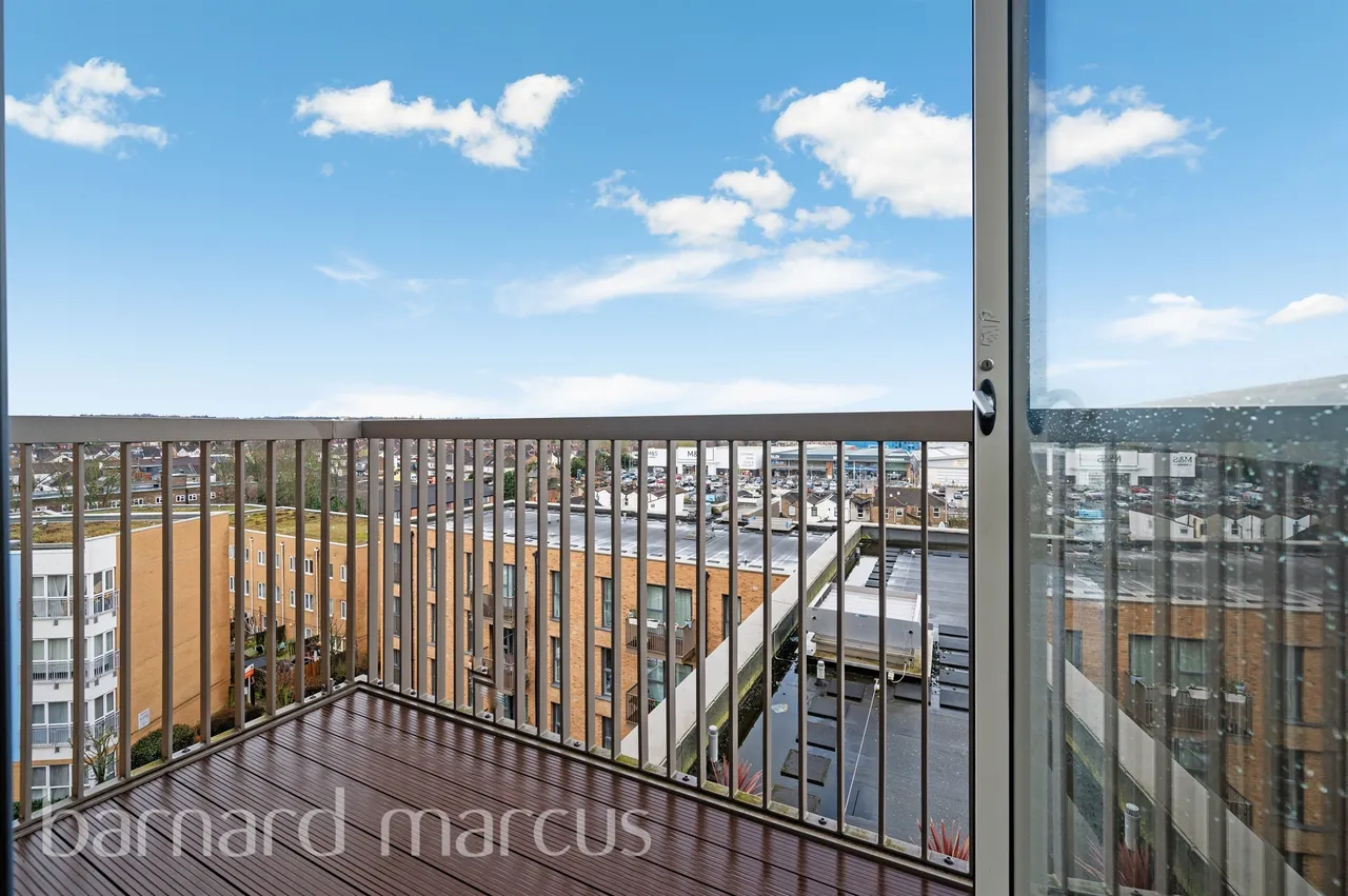 Cabot Close, Croydon, photo 9