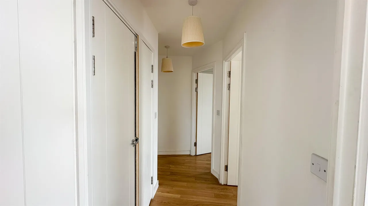 Cabot Close, Croydon, photo 10