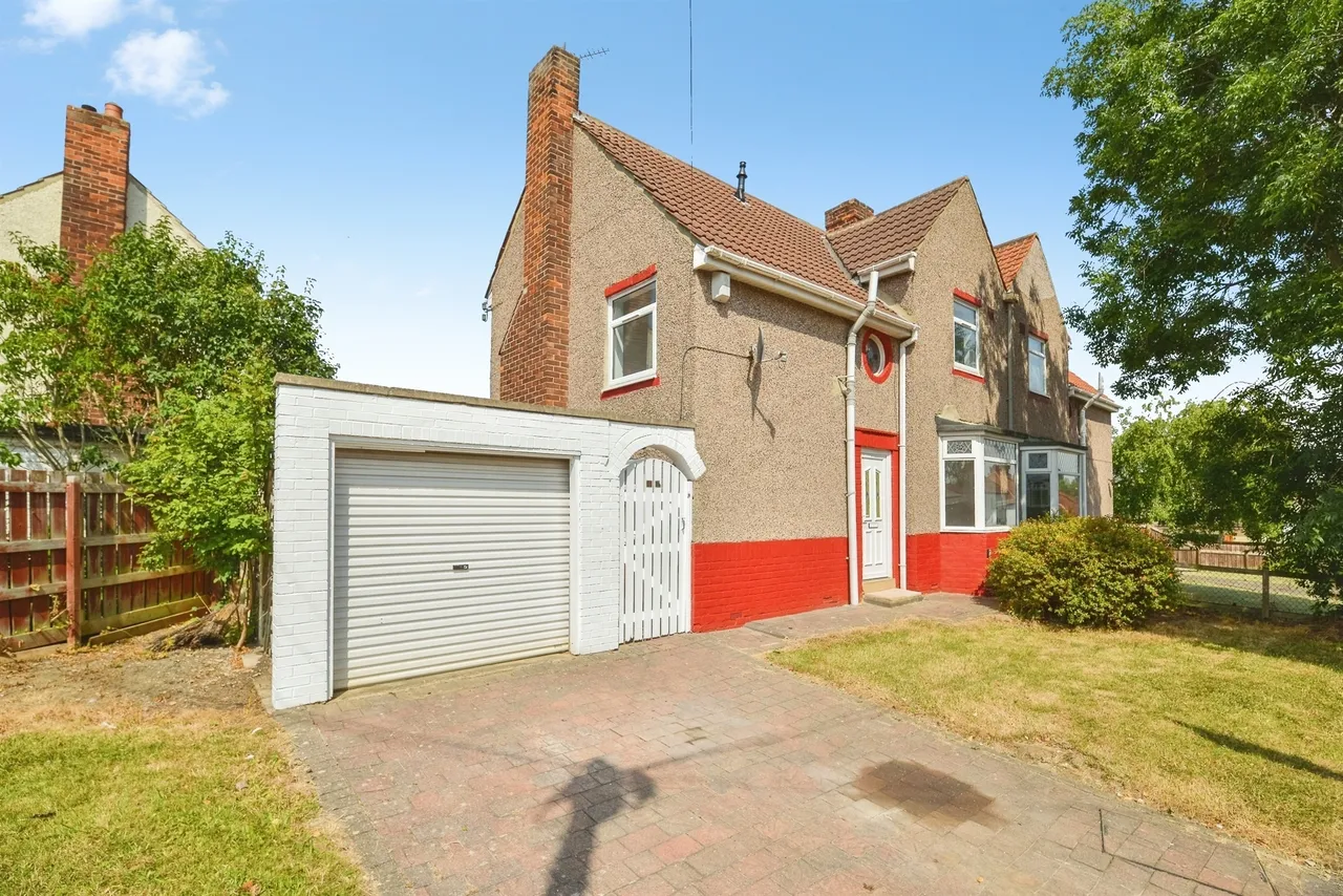 3 bed house for sale, Spennithorne Road, Stockton-On-Tees, TS18