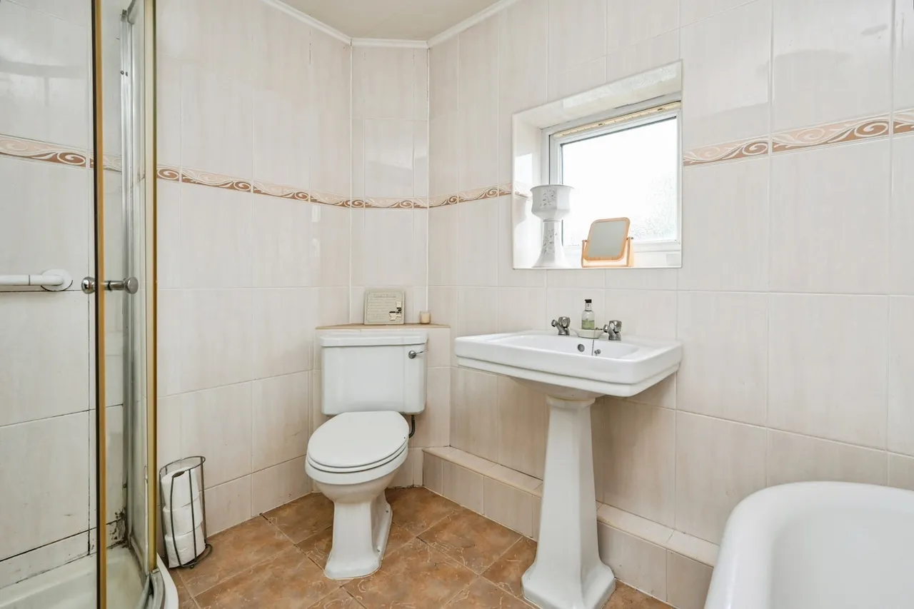 Masefield Road, Liverpool, L23, photo 7