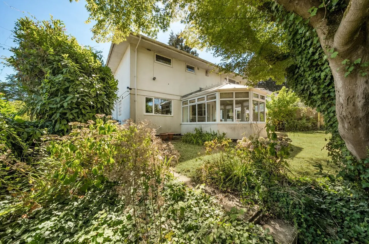 Queens Avenue, Maidstone, photo 30