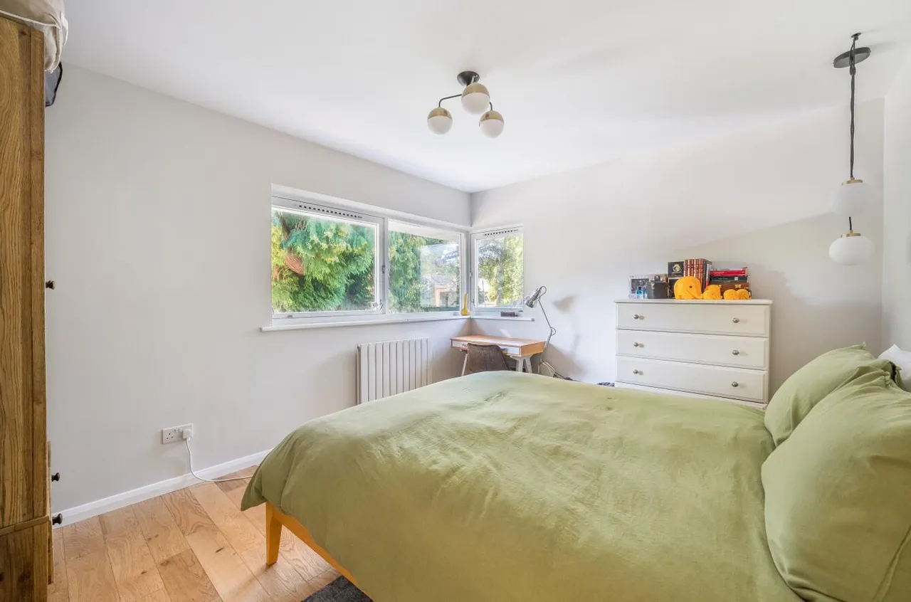 Queens Avenue, Maidstone, photo 22
