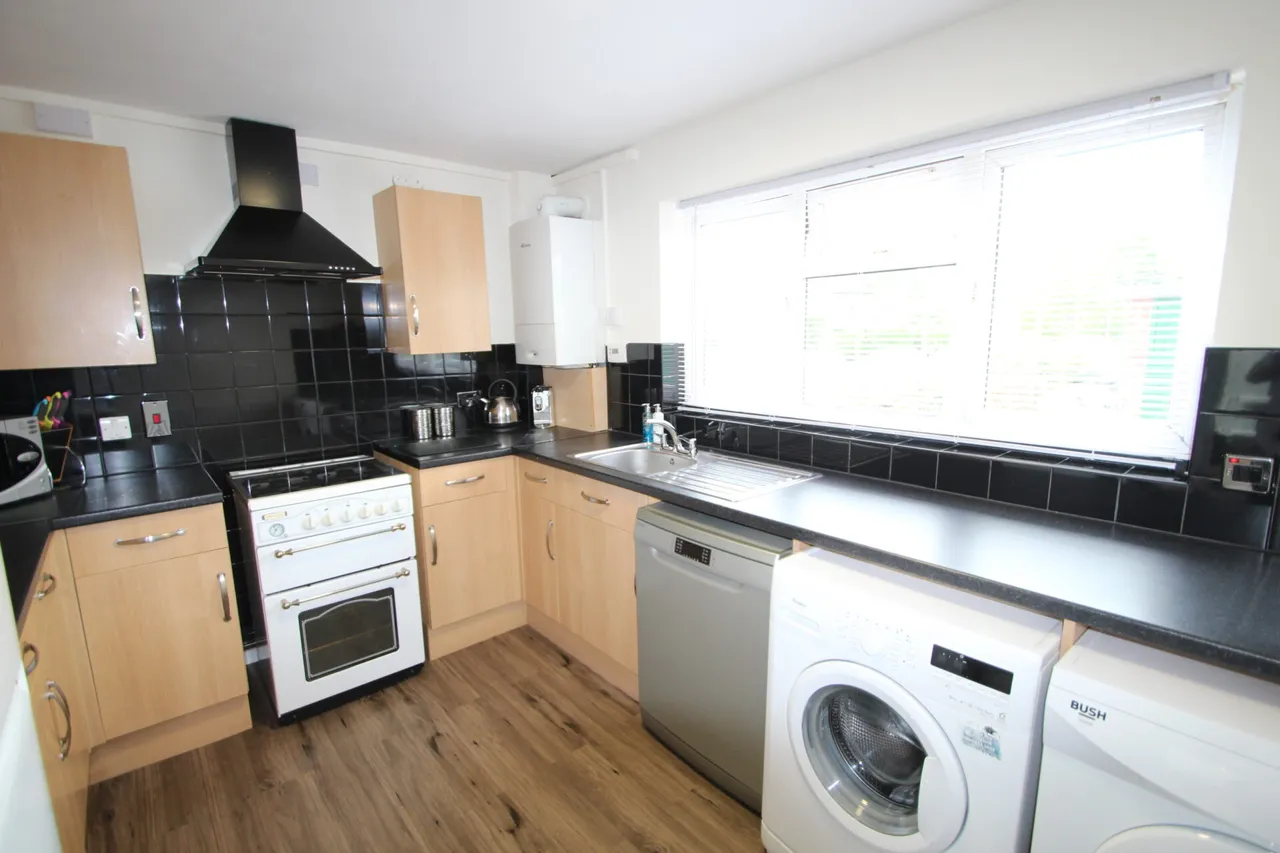 Gunn Road, Swanscombe, photo 3