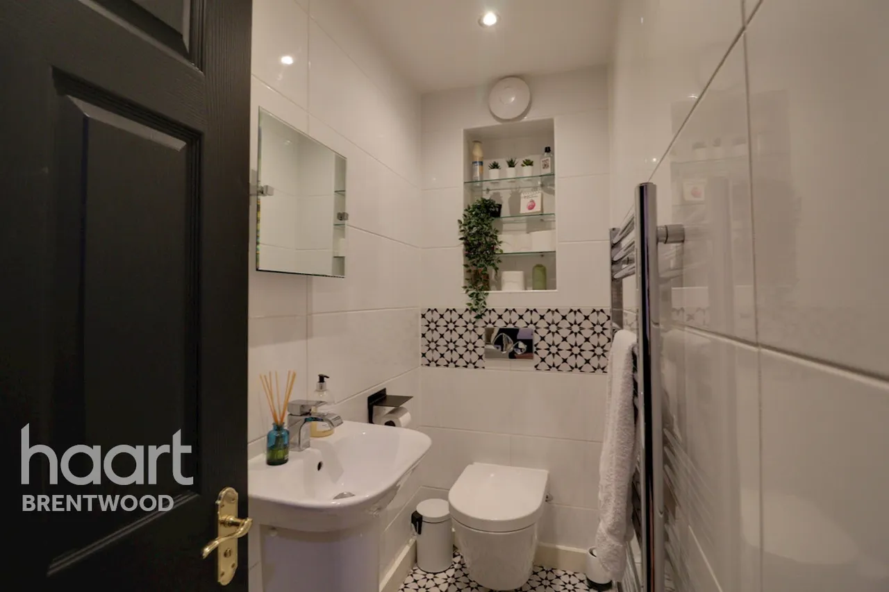 Regency Court, Brentwood, CM14, photo 7