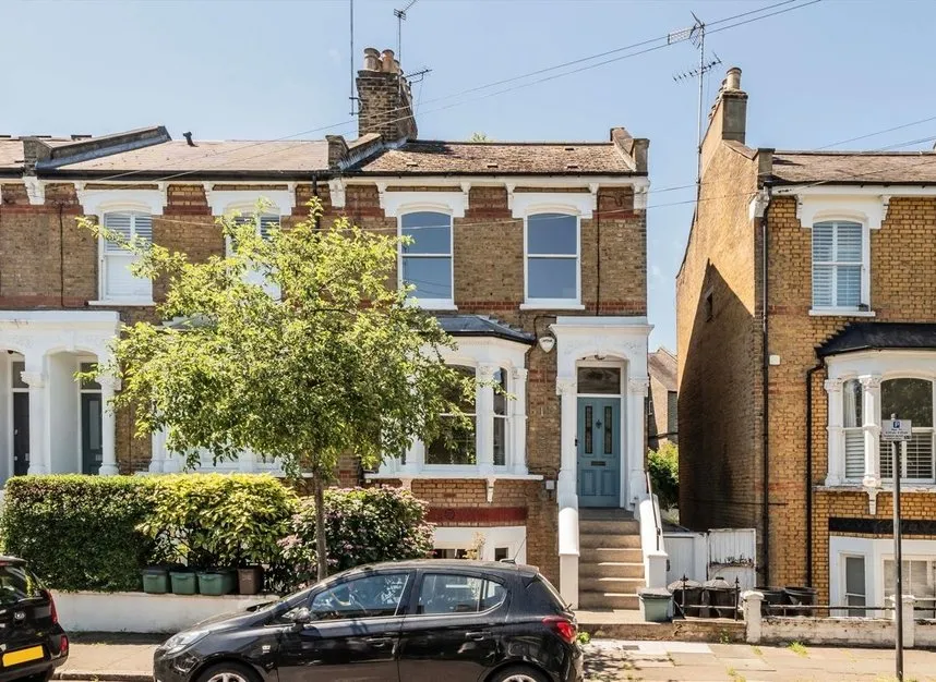 4 bed house for sale — Hugo Road, Tufnell Park, N19