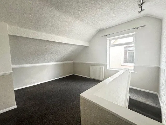 Garden Lane, Sutton-in-Ashfield, Nottinghamshire, NG17, photo 14