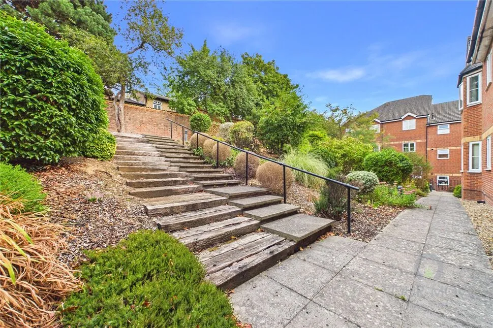 Lower Street, Kettering, NN16, photo 13