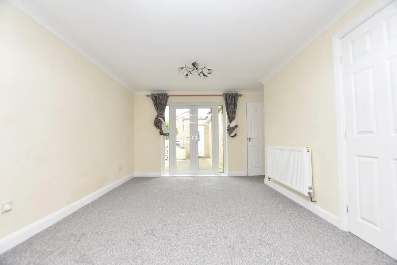 Riber Close, Inkersall, S43, photo 7