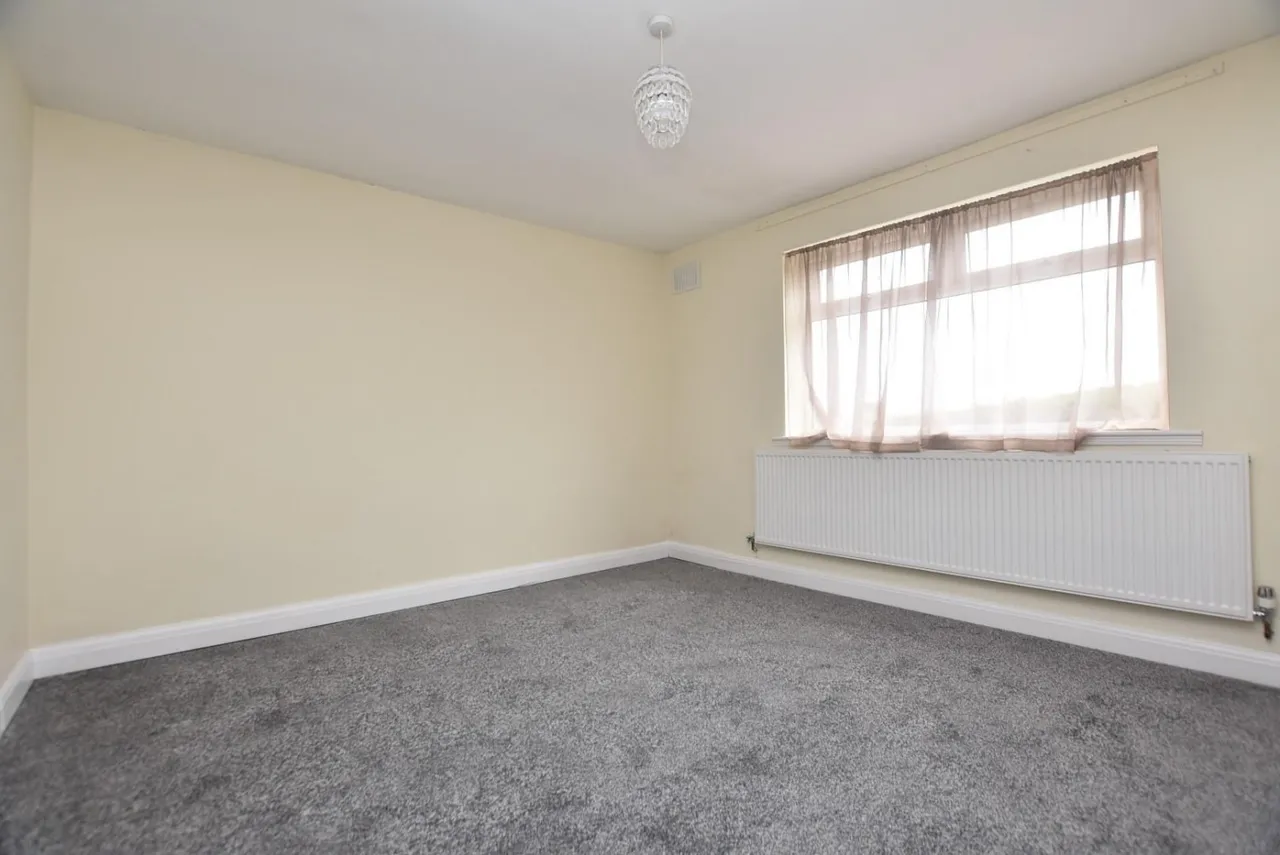 Riber Close, Inkersall, S43, photo 10