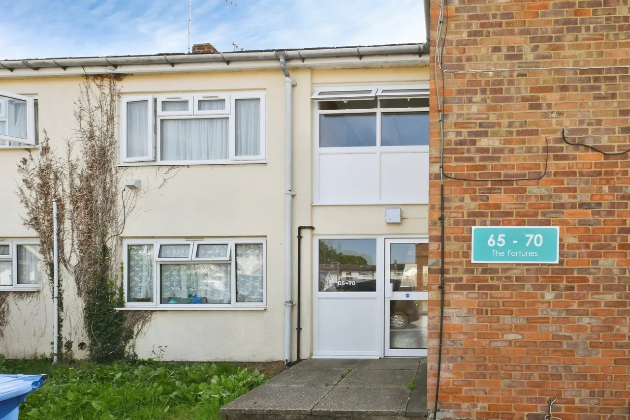 1 bed flat for sale — The Fortunes, Harlow
