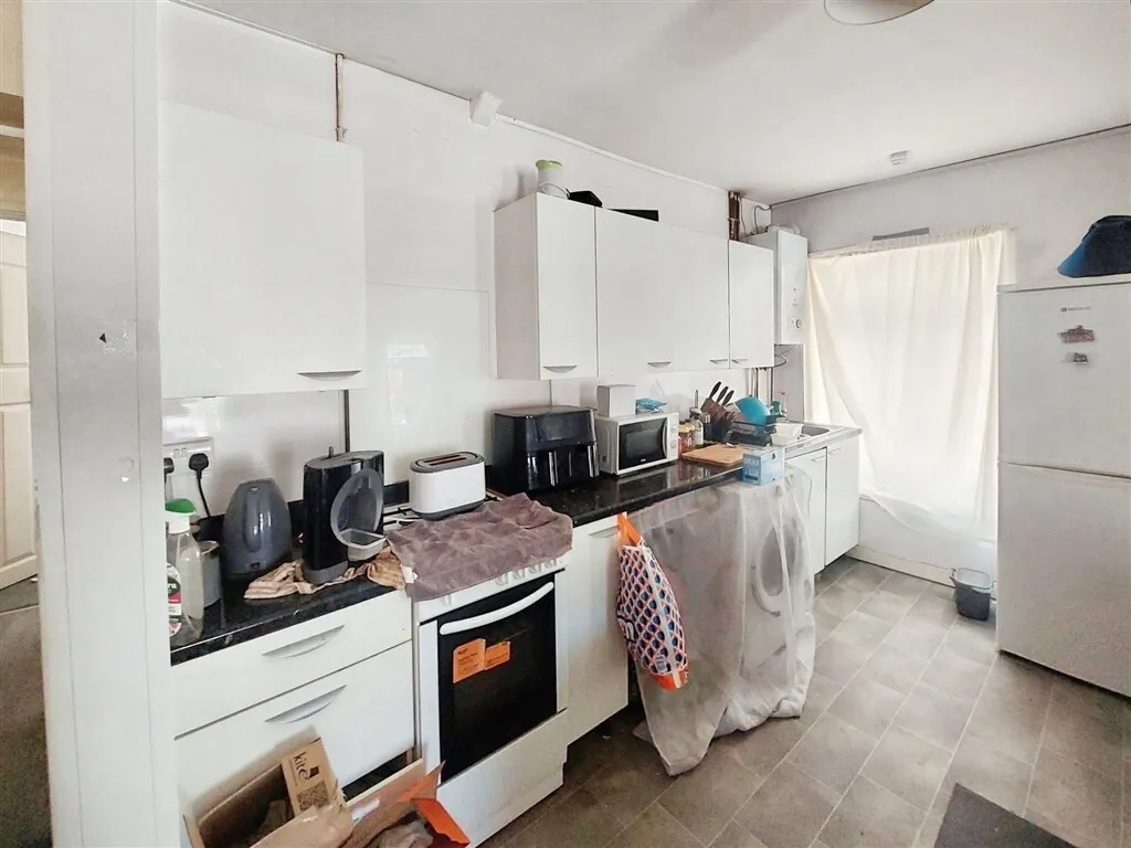 Ogwy Street, Bridgend, CF32, photo 8