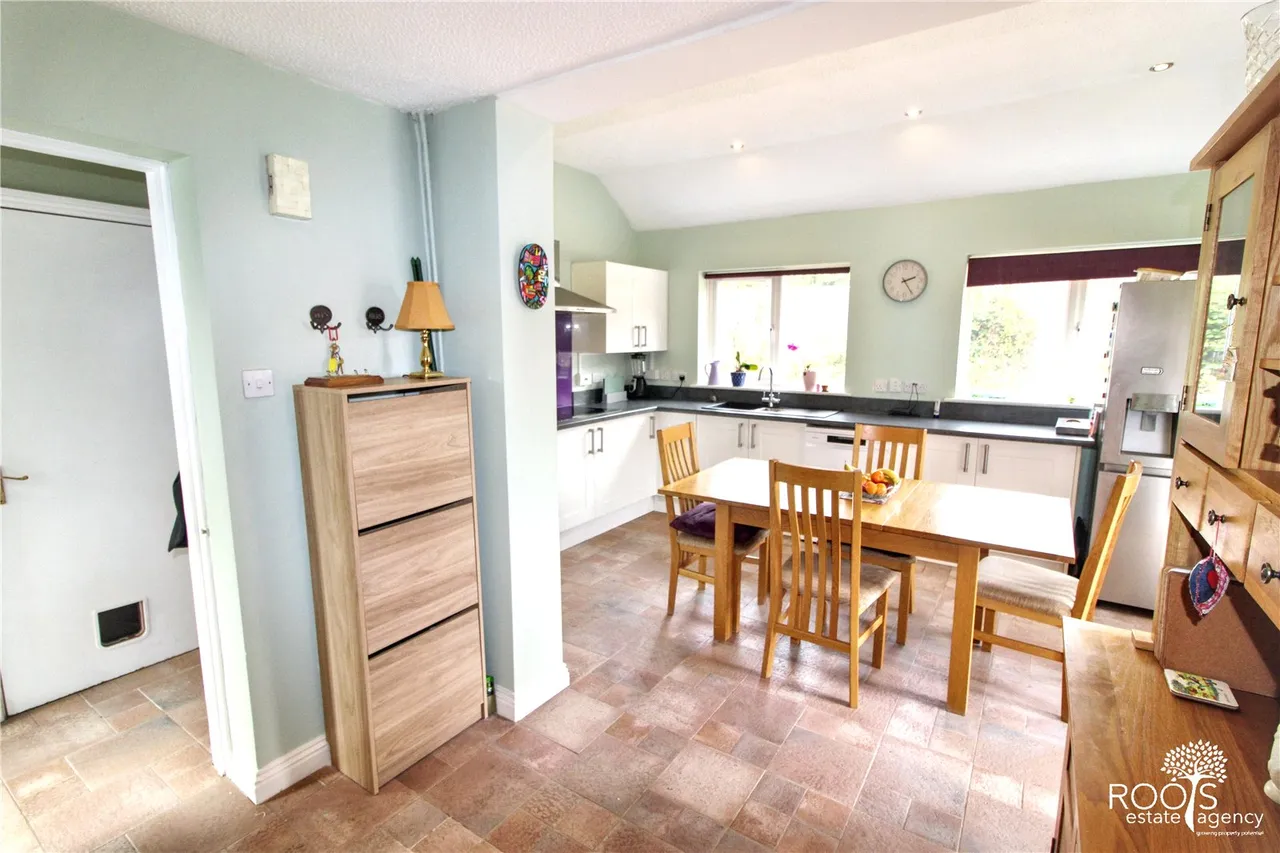 Thatcham, Berkshire, photo 6