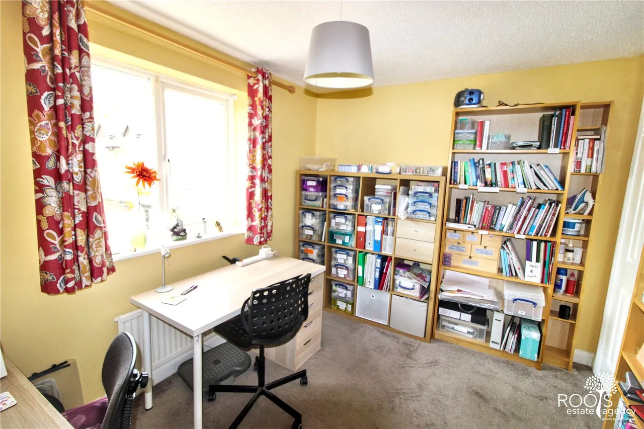 Thatcham, Berkshire, photo 12