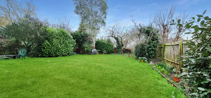 27 St. Vincents Road, Westcliff-On-Sea, Essex, SS0 7PP, photo 3