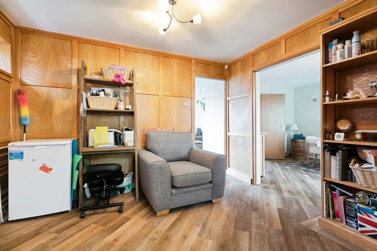 Barnstone Vale, WAKEFIELD, photo 7