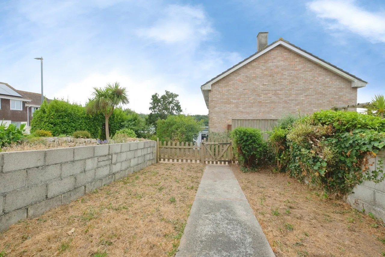 Polwheal Road, Tolvaddon, TR14, photo 9